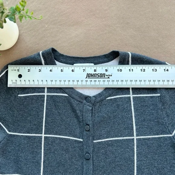 Charter Club Women's Windowpane Button Up Long Sleeve Cardigan Sweater Medium - Picture 5 of 8